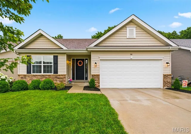 35th image of 518 Brookside Forest Ct, O Fallon, MO 63366 | MLS# MIS26024033