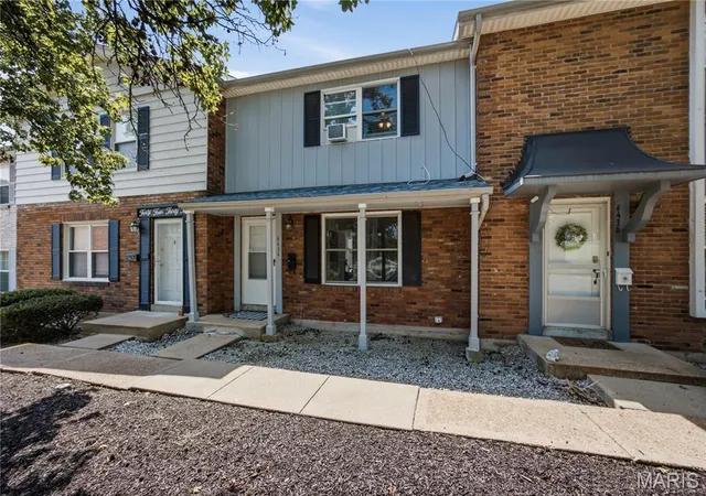 1st image of 4434 Pegasus Dr, Saint Louis, MO 63129 | MLS# MIS26024113