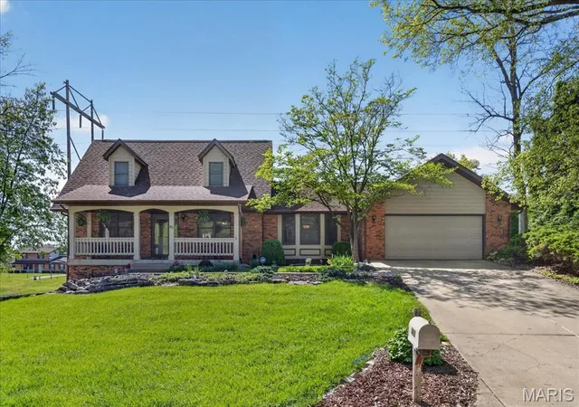 1st image of 411 John Henry St, Belleville, IL 62220 | MLS# MIS26024148