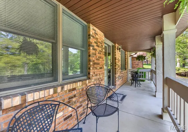 4th image of 411 John Henry St, Belleville, IL 62220 | MLS# MIS26024148