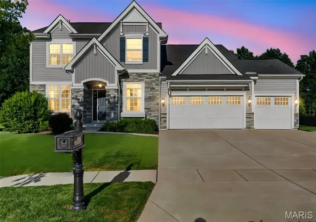 Homes for sale in Wentzville, MO | 222 Grayleaf Ct, Wentzville, MO 63385 | MLS# MIS26024169