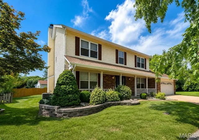 Photo 3 of Single family home for sale at 3052 Wood Poppy Dr, Florissant, MO 63031 | MLS# MIS26024175 | Listing updated on 2026-10-05