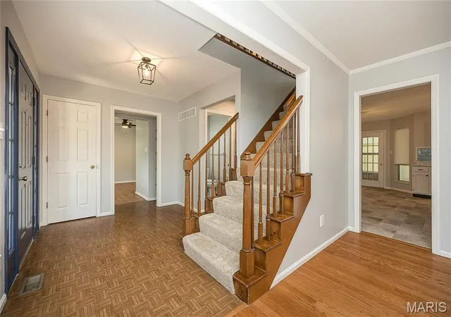 Photo 4 of Single family home for sale at 3052 Wood Poppy Dr, Florissant, MO 63031 | MLS# MIS26024175 | Listing updated on 2026-10-05