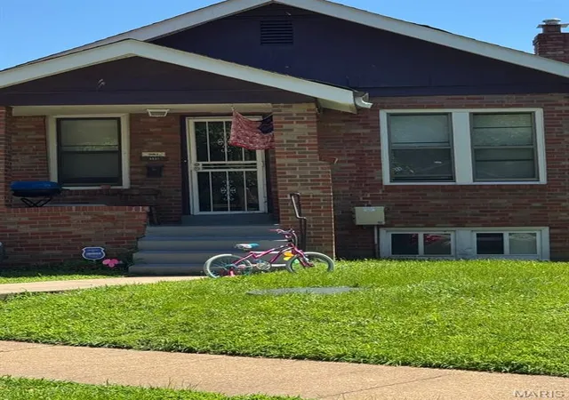 Single family home for sale at 8526 Lowell, Saint Louis, MO 63147 | MLS# MIS26024209