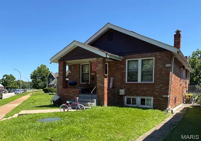 Photo 3 of Single family home for sale at 8526 Lowell, Saint Louis, MO 63147 | MLS# MIS26024209 | Listing updated on 2026-09-07