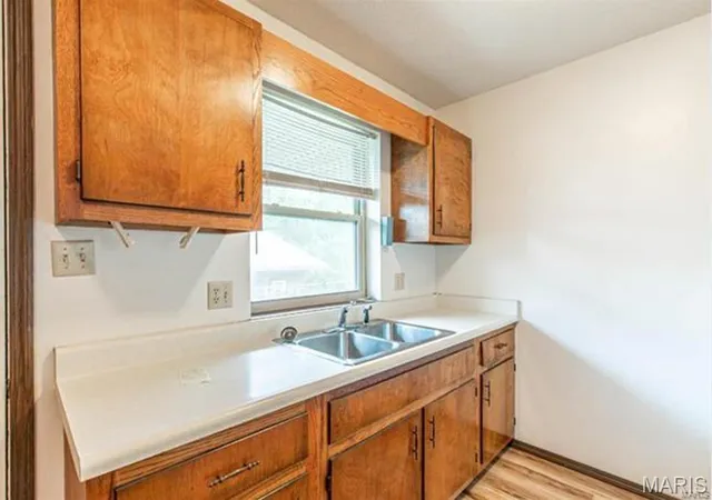 Photo 3 of Townhouse for sale at 1020 E Washington, Doniphan, MO 63935 | MLS# MIS26024251 | Listing updated on 2026-09-03