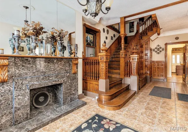 Photo 3 of Single family home for sale at 4213 Washington Blvd, St Louis, MO 63108 | MLS# MIS26024286 | Listing updated on 2026-08-27