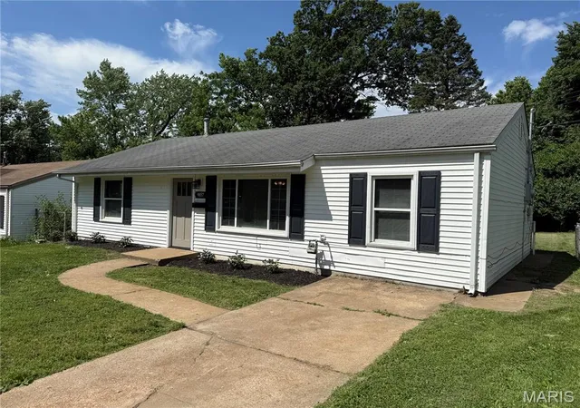 Homes for sale in Unincorporated, MO | 9857 Dennis Dr, Unincorporated, MO 63136 | MLS# MIS26024323