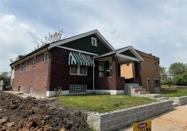 Photo 2 of Land for sale at 4816 Highland Ave, Saint Louis, MO 63113 | MLS# MIS26024347 | Listing updated on 2026-07-10