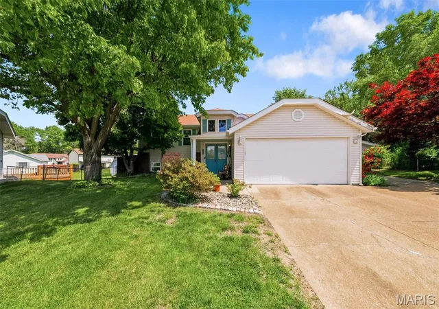 5th image of 2425 Farnham Ct, Florissant, MO 63033 | MLS# MIS26024416