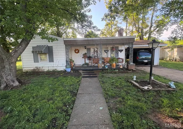 Homes for sale in Park Hills, MO | 623 Camilla St, Park Hills, MO 63601 | MLS# MIS26024481