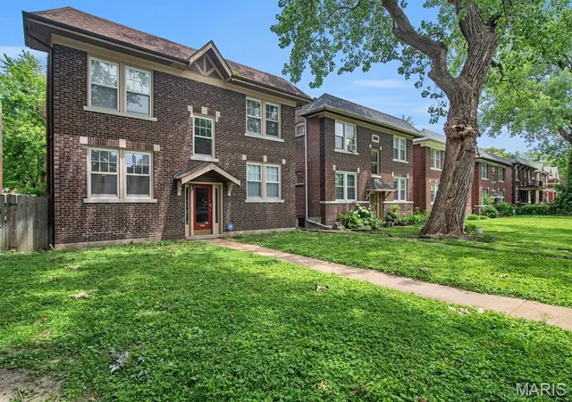 Photo 3 of Multi family home for sale at 4955 Magnolia Ave, Saint Louis, MO 63139 | MLS# MIS26024491 | Listing updated on 2026-09-01