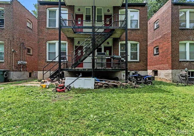Photo 4 of Multi family home for sale at 4955 Magnolia Ave, Saint Louis, MO 63139 | MLS# MIS26024491 | Listing updated on 2026-09-01