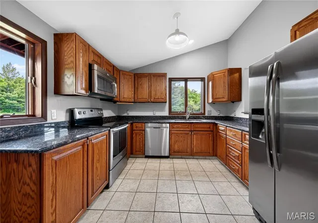 4th image of 1451 Hwy F, Defiance, MO 63341 | MLS# MIS26024526