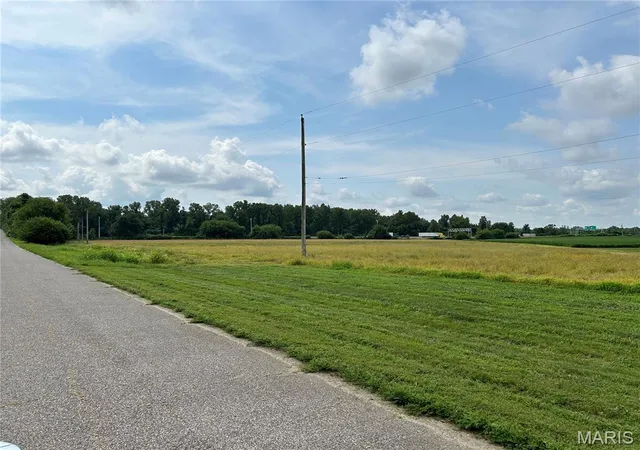 7th image of 5500 Pocket Rd, East Saint Louis, IL 62205 | MLS# MIS26024561