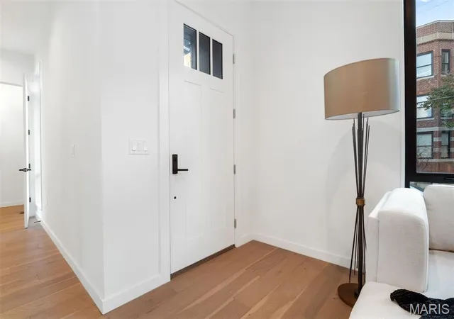 Photo 3 of Townhouse for sale at 215 N Sarah St #8, Saint Louis, MO 63108 | MLS# MIS26024630 | Listing updated on 2026-06-08