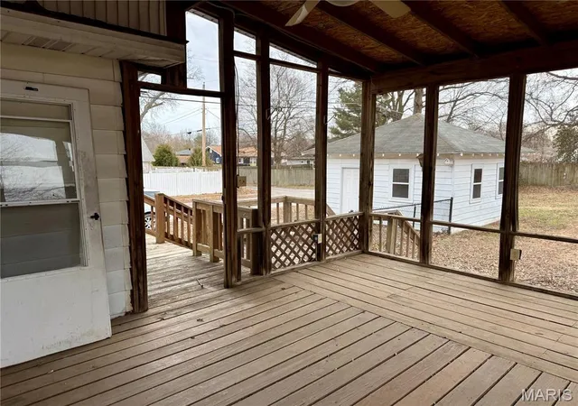 Homes for sale in Duquoin, IL | 335 E North, Duquoin, IL 62832 | MLS# MIS26024733