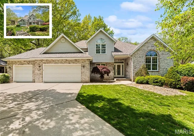Homes for sale in O'fallon, IL | 913 Glen Hollow Dr, O'fallon, IL 62269 | MLS# MIS26024743