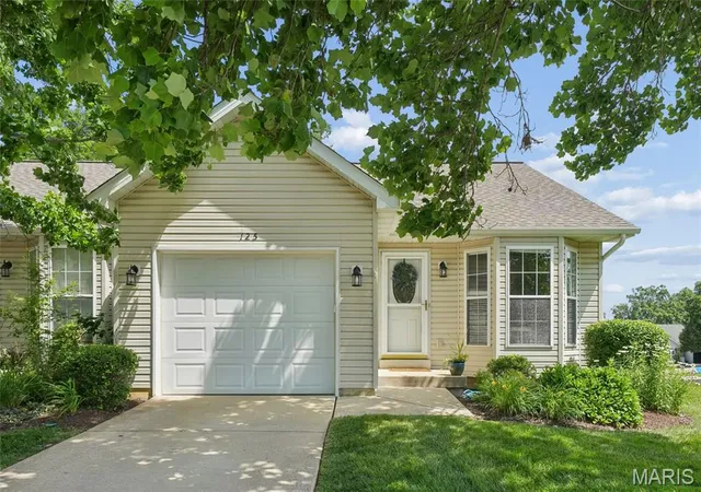 Homes for sale in Wright City, MO | 125 Fort Hancock Cir, Wright City, MO 63390 | MLS# MIS26024921