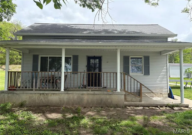 1st image of 183 S Washington Rd, Hamburg, IL 62045 | MLS# MIS26025026