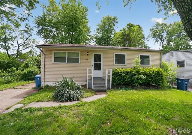 Photo 1 of Sale Pending at 1112 Rhea Ave, Saint Louis, MO 63138 | MLS# MIS26025070 | Listing updated on 2026-09-19