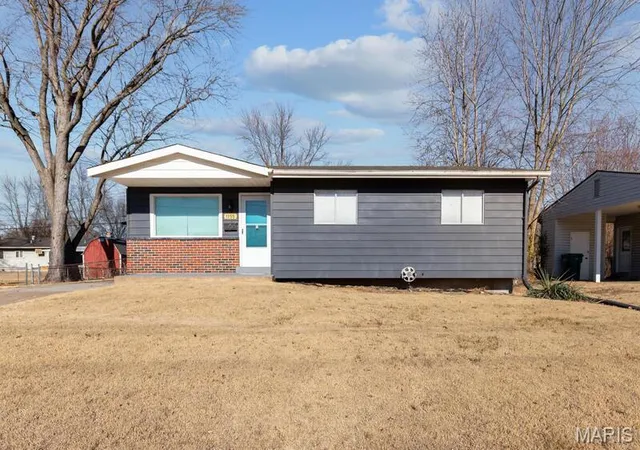 Photo 1 of Single family home for sale at 1155 Mullanphy Rd, Florissant, MO 63031 | MLS# MIS26025088 | Listing updated on 2026-09-23