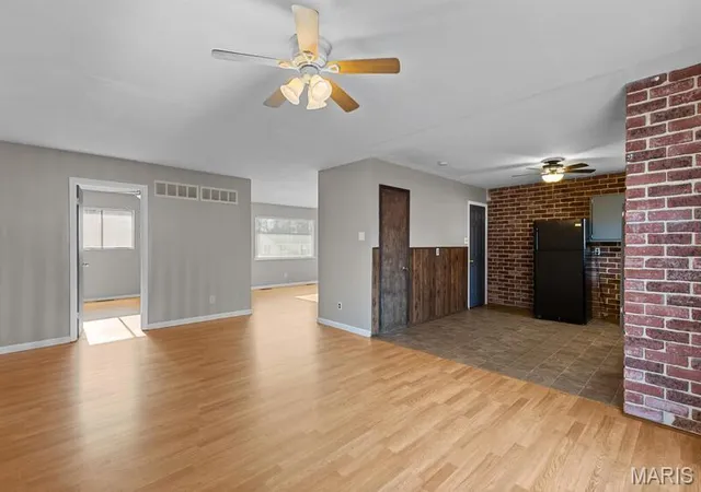 Photo 4 of Single family home for sale at 1155 Mullanphy Rd, Florissant, MO 63031 | MLS# MIS26025088 | Listing updated on 2026-09-23
