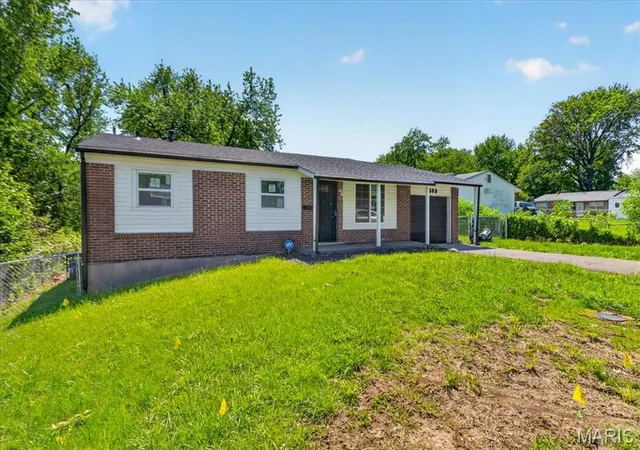 Photo 3 of Single family home for sale at 2508 Countess Dr, Saint Louis, MO 63136 | MLS# MIS26025106 | Listing updated on 2026-06-26
