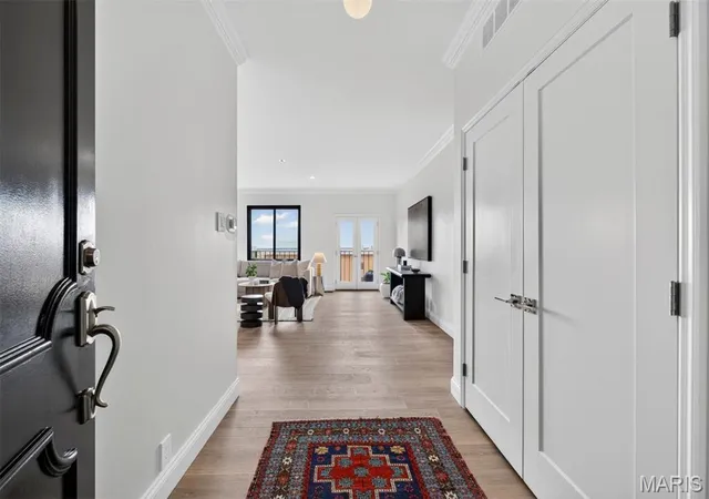 1st image of 816 S Hanley Rd #14B, Saint Louis, MO 63105 | MLS# MIS26025107