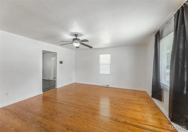 Homes for sale in Poplar Bluff, MO | 2013 Arkansas Ave, Poplar Bluff, MO 63901 | MLS# MIS26025245
