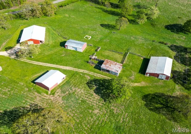 Homes for sale in Laquey, MO | 28495 Hwy 17, Laquey, MO 65534 | MLS# MIS26025256