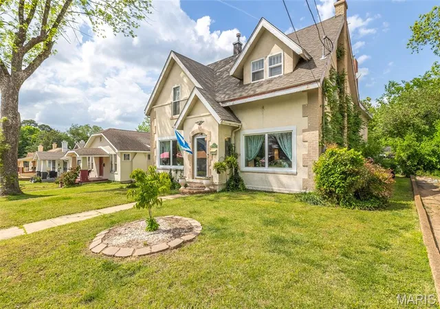 2nd image of 955 Cynthia St, Poplar Bluff, MO 63901 | MLS# MIS26025258