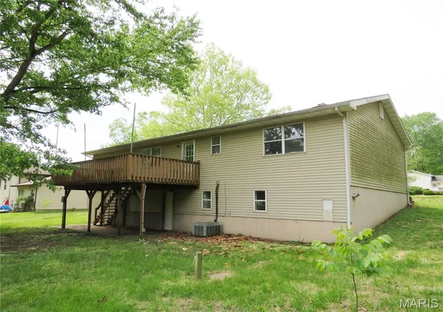 2nd image of 1140 Sycamore Ln, Saint Clair, MO 63077 | MLS# MIS26025266