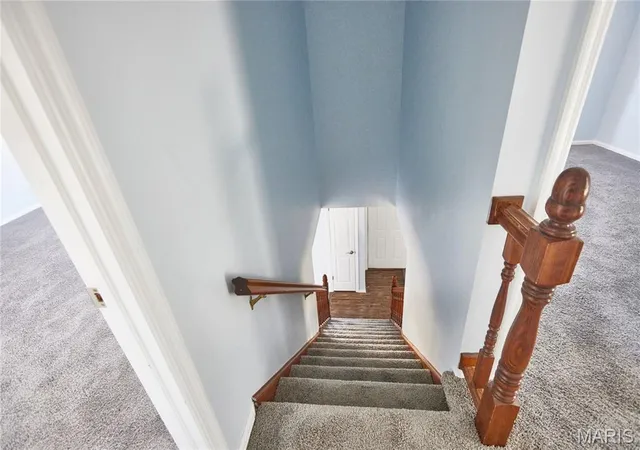 4th image of 668 Foxtail Dr, Florissant, MO 63034 | MLS# MIS26025395