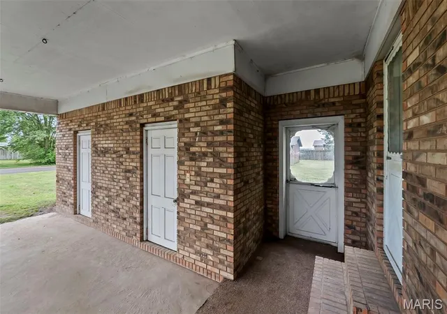 Homes for sale in Malden, MO | 2101 Burge St, Malden, MO 63863 | MLS# MIS26025508