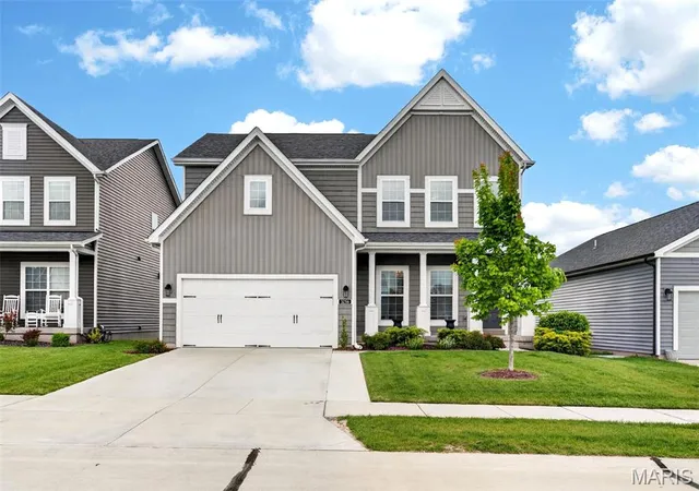 3rd image of 3256 River Breeze Ct, St Charles, MO 63301 | MLS# MIS26025589