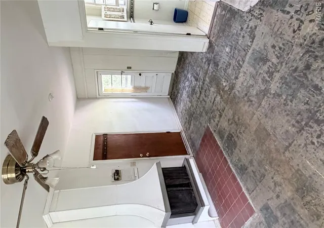 Photo 3 of Single family home for sale at 6 Elm Tree Terrace Terrace, Mexico, MO 65265 | MLS# MIS26025612 | Listing updated on 2026-09-03