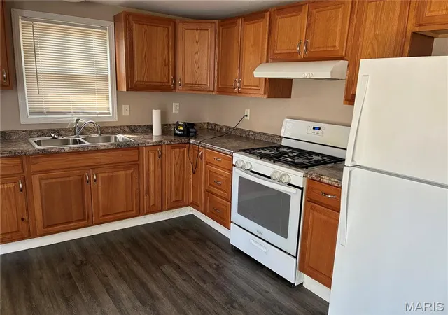 Homes for sale in Swansea, IL | 1215 Western Ave, Swansea, IL 62226 | MLS# MIS26025621