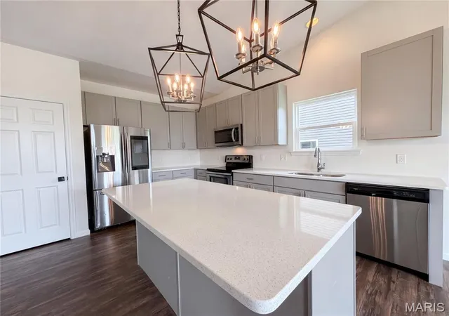 Photo 2 of Single family home for sale at 1034 Sweet River Dr, O Fallon, MO 63366 | MLS# MIS26025630 | Listing updated on 2026-09-21