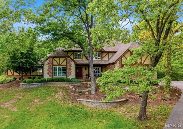 2nd image of 17954 Saddle Horn Rd, Wildwood, MO 63038 | MLS# MIS26025656