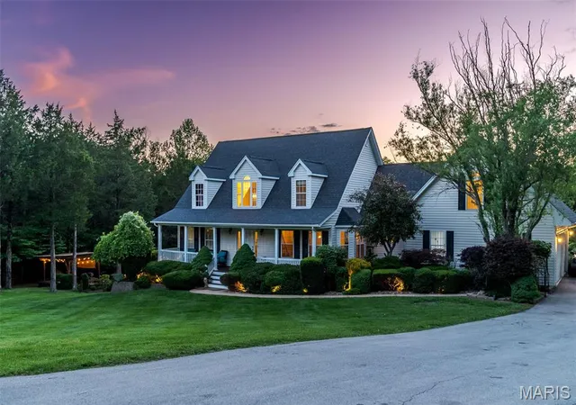 2nd image of 327 Hickory Spring Ln, Union, MO 63084 | MLS# MIS26025805