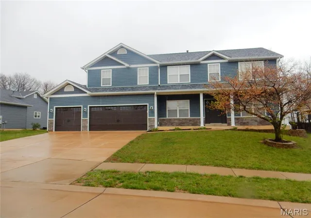 1st image of 904 Indian Rock Ct, Wentzville, MO 63385 | MLS# MIS26025842