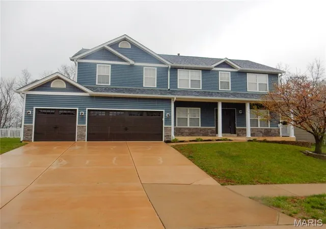 2nd image of 904 Indian Rock Ct, Wentzville, MO 63385 | MLS# MIS26025842