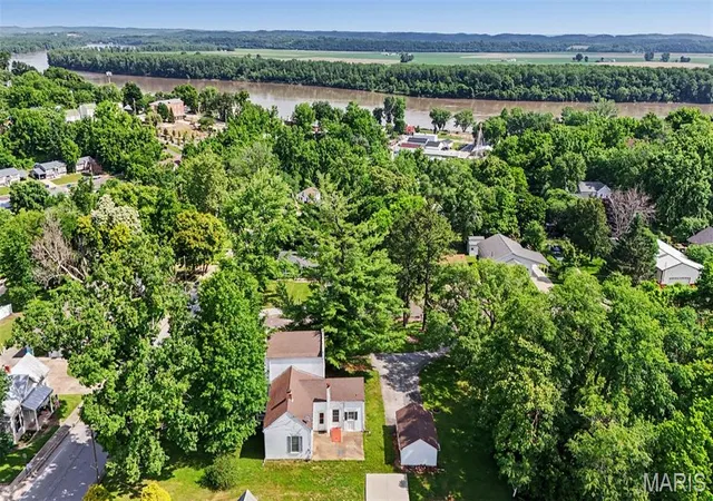 Homes for sale in New Haven, MO | 200 Orchard St, New Haven, MO 63068 | MLS# MIS26025935