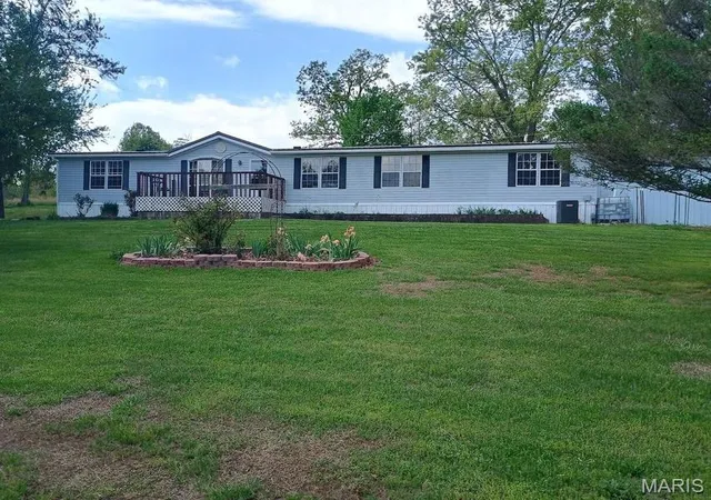 Homes for sale in Alton, MO | 46 Private Road 160 190, Alton, MO 65606 | MLS# MIS26025948
