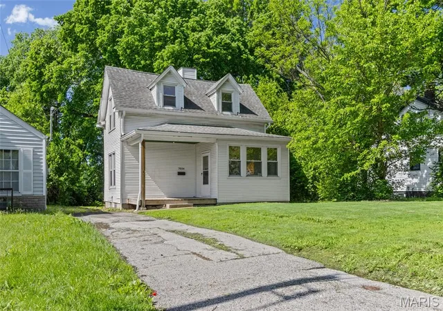 Photo 2 of Single family home for sale at 7034 Beulah Ave, Saint Louis, MO 63136 | MLS# MIS26025962 | Listing updated on 2026-09-24