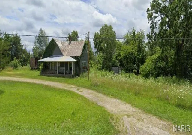 Homes for sale in Ironton, MO | 7355 W Hwy 72, Ironton, MO 63650 | MLS# MIS26026068