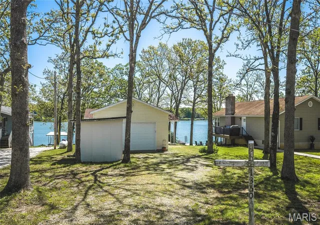 Homes for sale in Cuba, MO | 1350 Shawnee Rd, Cuba, MO 65453 | MLS# MIS26026094