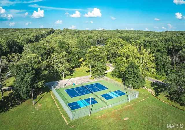 Homes for sale in Cuba, MO | 1350 Shawnee Rd, Cuba, MO 65453 | MLS# MIS26026094