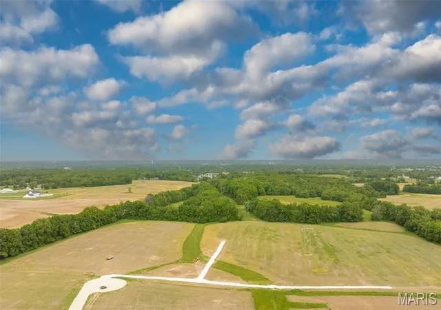 Homes for sale in Wentzville, MO | 181 Acorn Ct, Wentzville, MO 63385 | MLS# MIS26026137